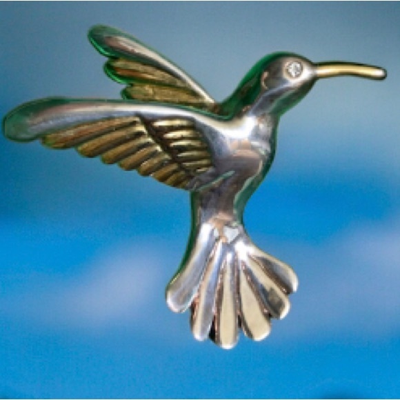 Signed MJ vintage costume jewelry
Marie Jennifer hummingbird Brooch pendant - Picture 1 of 4